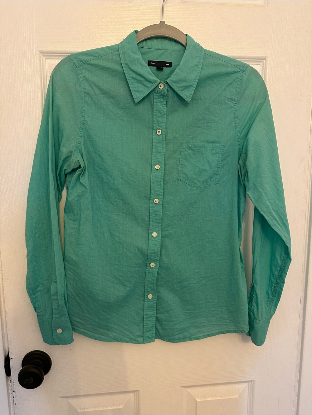 🥳$5🥳 GAP Mint Green Button-Up Shirt